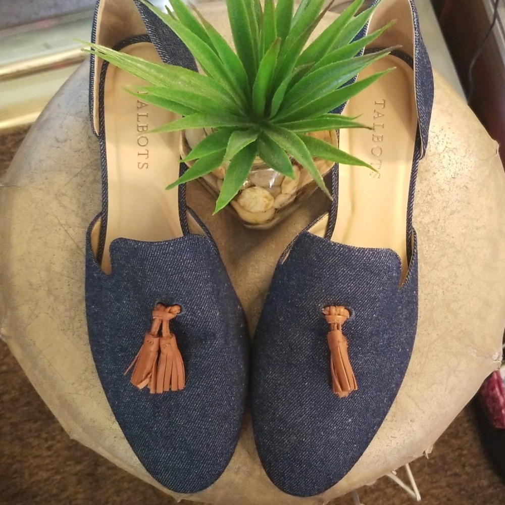 Talbots tassel flats